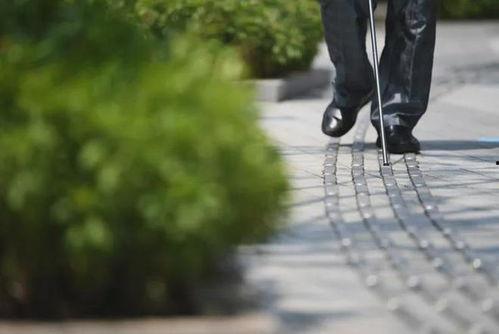 盲人走路视频,科技助力视障人士探索无障碍世界