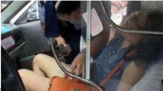 强奸女人视频