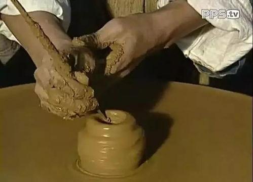 拉坯视频,从视频一窥陶瓷制作的魅力瞬间