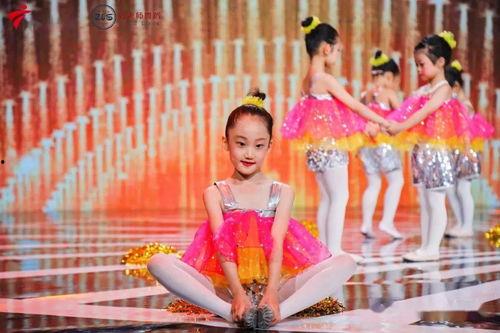 六一教师舞蹈视频,舞动教师风采——六一教师舞蹈视频精彩回顾