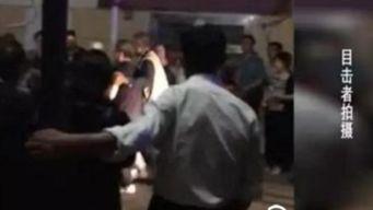 男人穿丝袜视频,揭秘男性丝袜穿搭的魅力瞬间