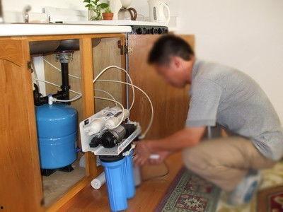 净水器维修视频,轻松掌握故障排查与维修技巧