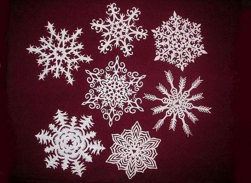 雪花剪纸视频,跟随视频学习制作精美雪花剪纸