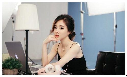 冯提莫 视频,短视频时代的网络红人崛起之路