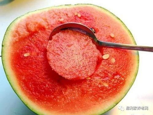 黑雪吃瓜,揭秘娱乐圈幕后真相