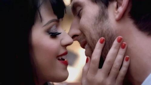 男人喜欢看的视频,这些内容让他们欲罢不能