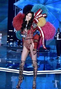 走秀视频下载,揭秘走秀视频背后的魅力瞬间