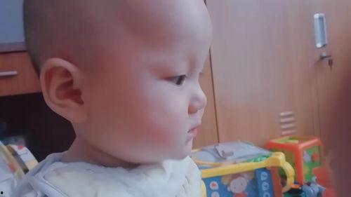 宝宝的视频,视频中的温馨瞬间
