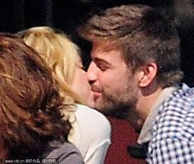 爱情接吻视频,爱情接吻视频中的浪漫瞬间回顾