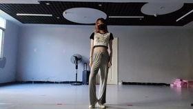 单人跳舞视频,捕捉单人舞蹈的精彩瞬间