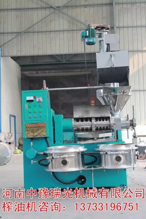 榨油机视频,榨油机工作原理与操作流程揭秘