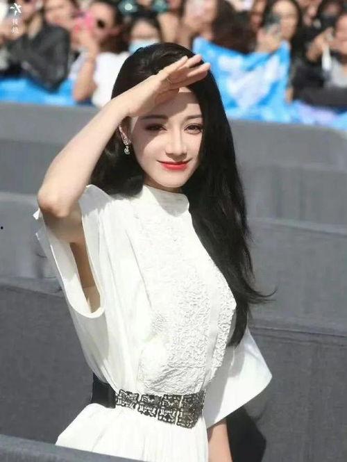 吃瓜大爆料迪丽热巴,瓜田里的甜蜜诱惑