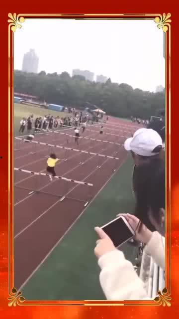 女子跨栏视频,速度与激情的完美演绎